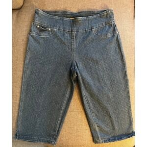 Ruby Rd. Petite White Polka Dot Pull-On Capri Jeans